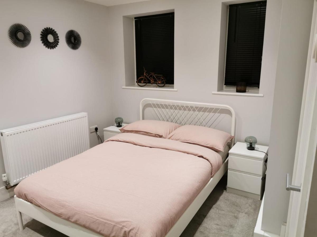 4 Sleeps And Travel Cot- Close To Beach And Restaurants Bournemouth Exteriér fotografie